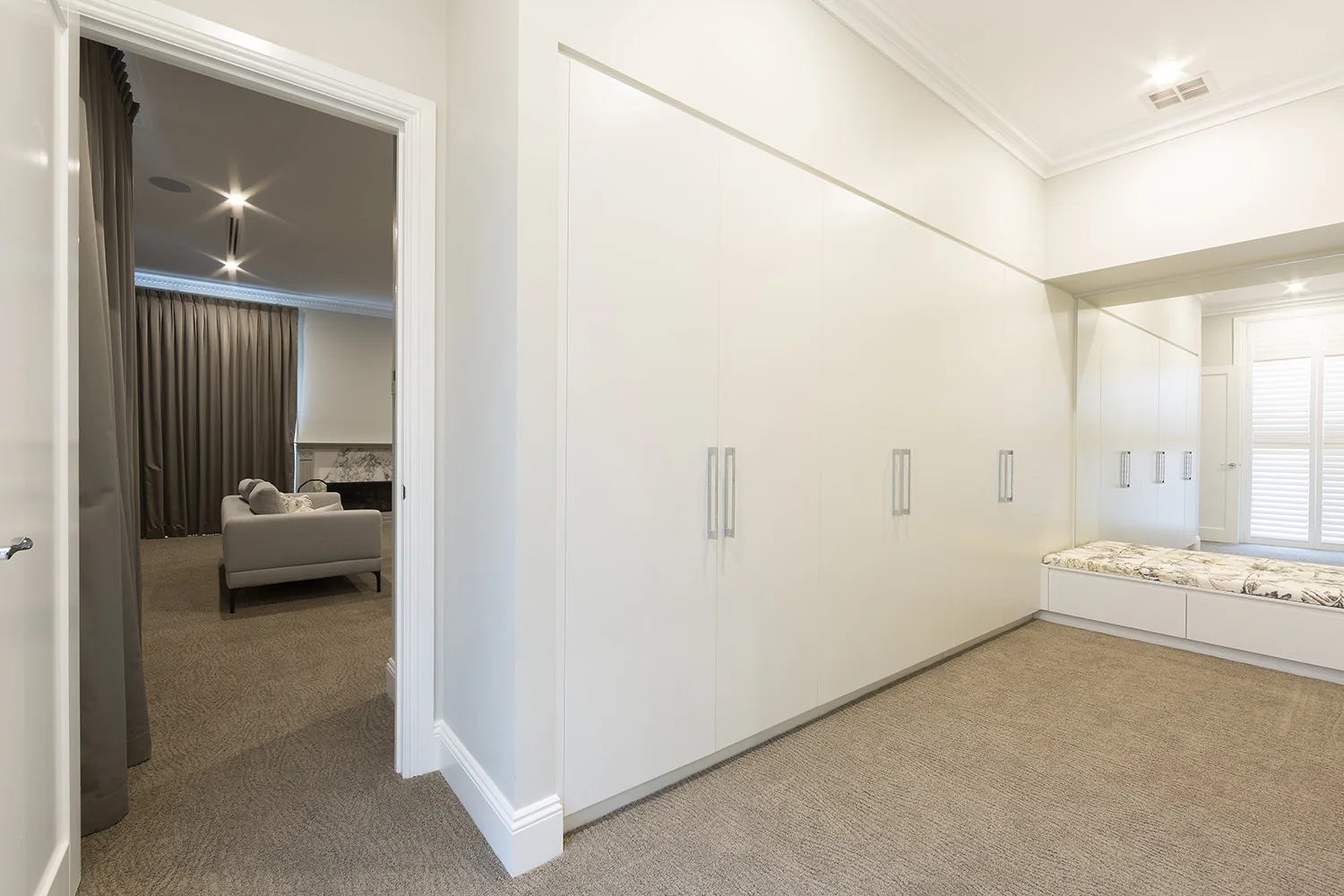 Lavish Regency Residence