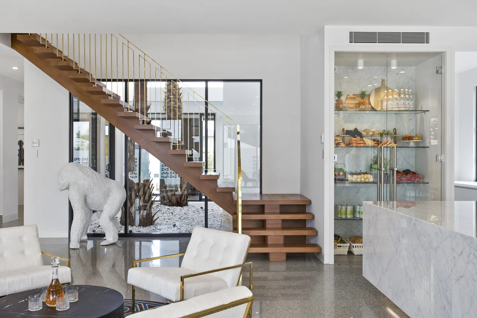 Desert Modern Interior Design: A Guide to Modern Palm Springs