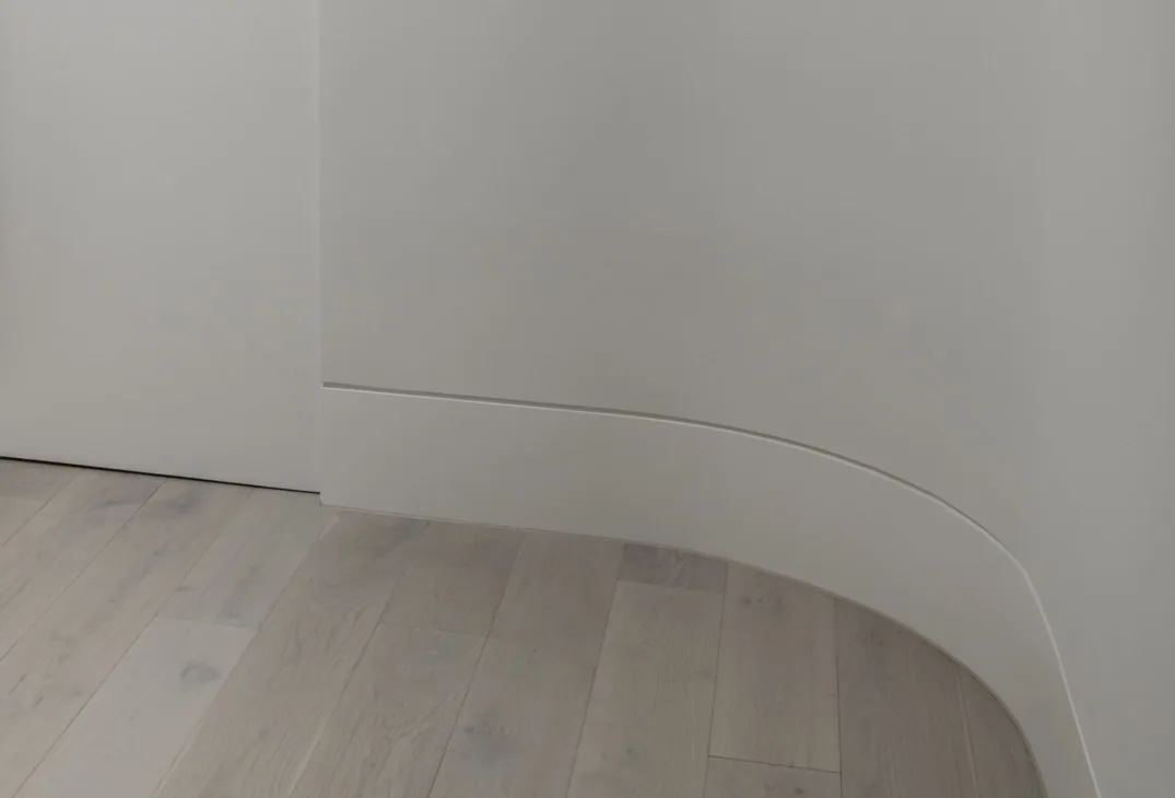 How to Specify Curved Mouldings for High-Impact Projects