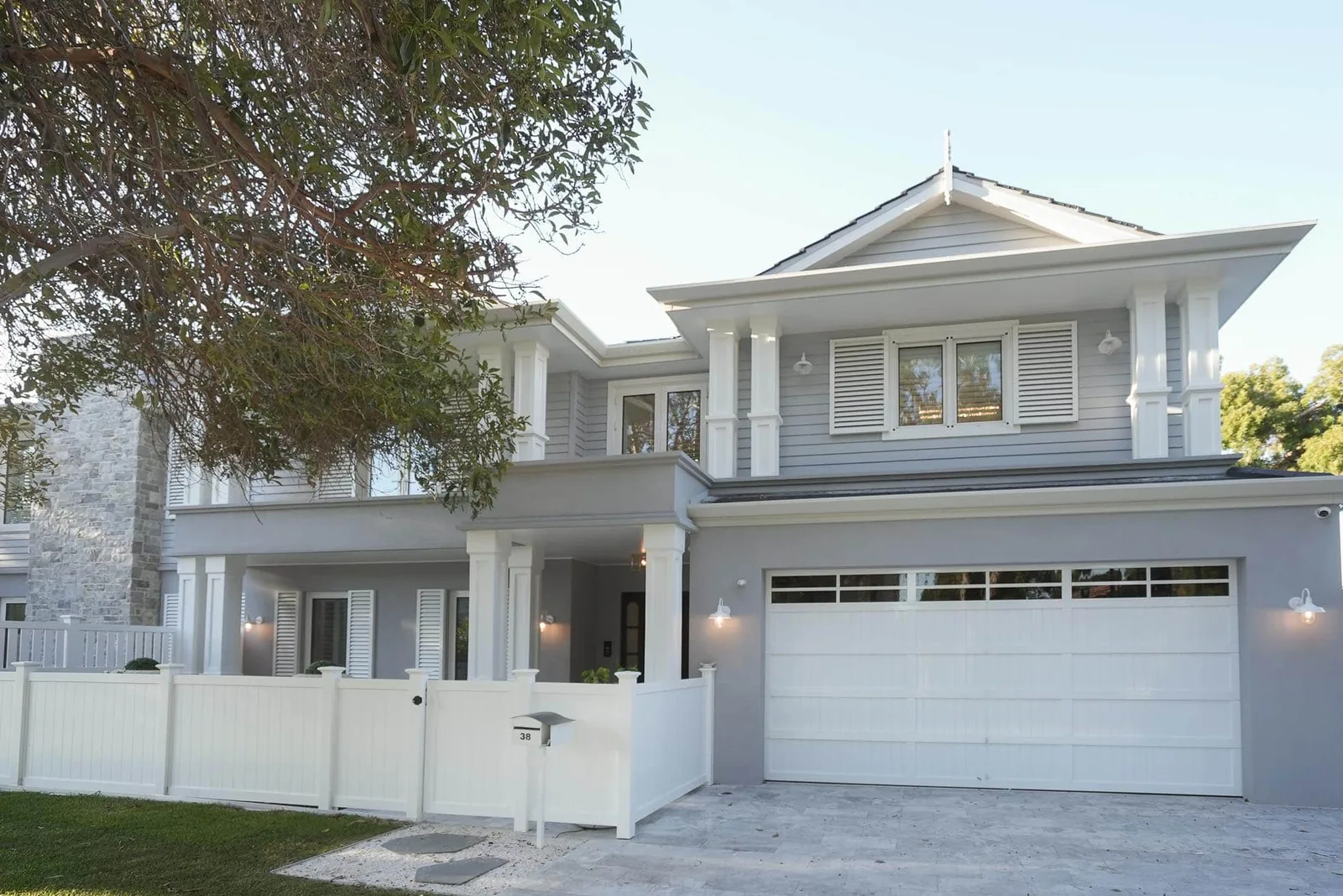 Modern Hamptons Mouldings