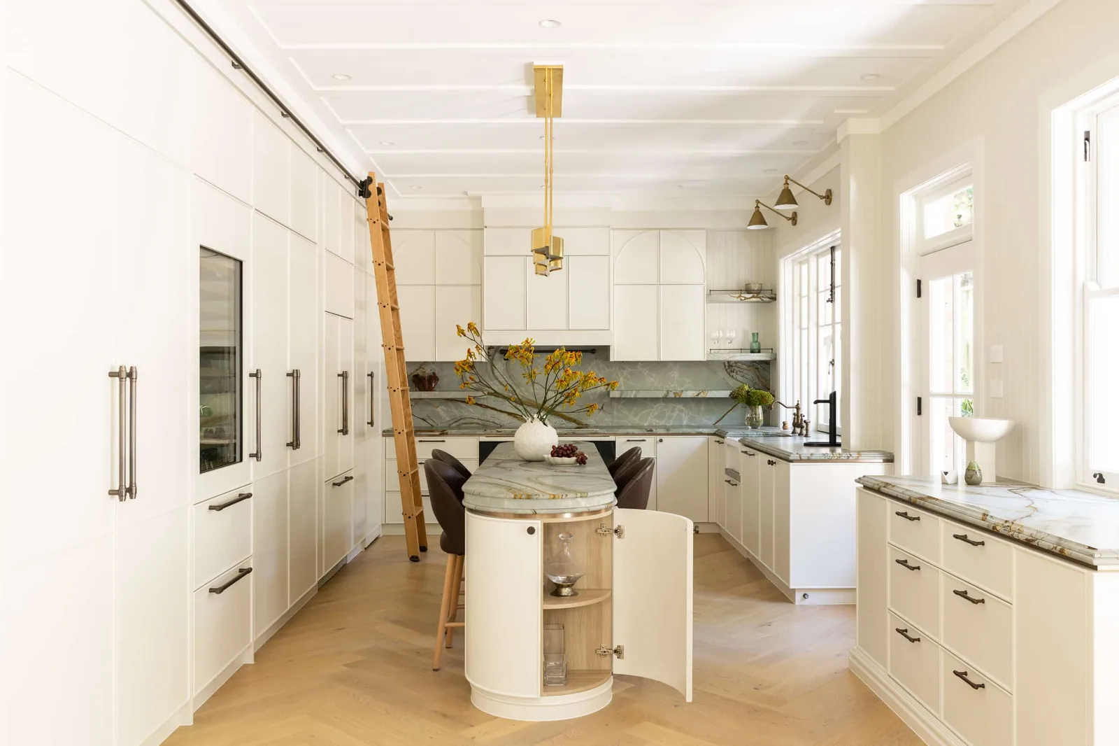 Reworking a Neutral Bay Classic