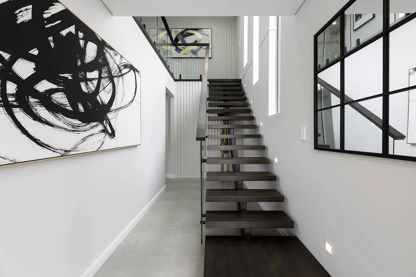 Box Modern Masterpiece