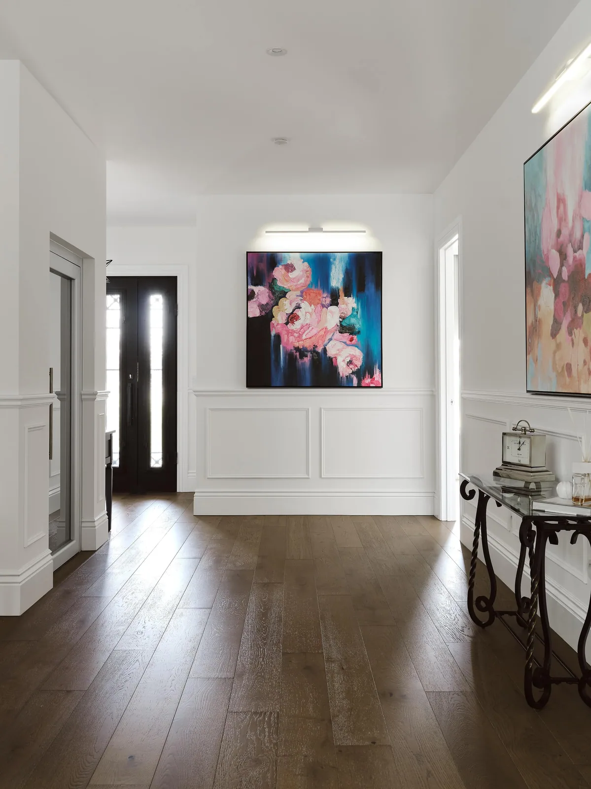 Traditional Hamptons with a Modern Twist