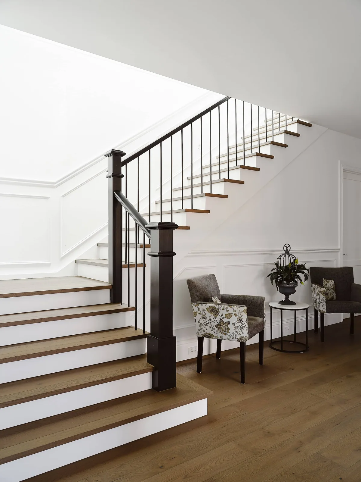 Traditional Hamptons with a Modern Twist