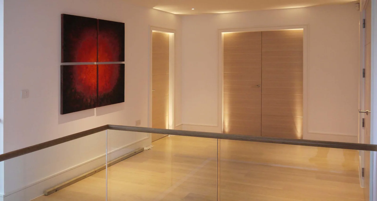 Creating a continuous Shadowline detail with Intrim SK342 Skirting