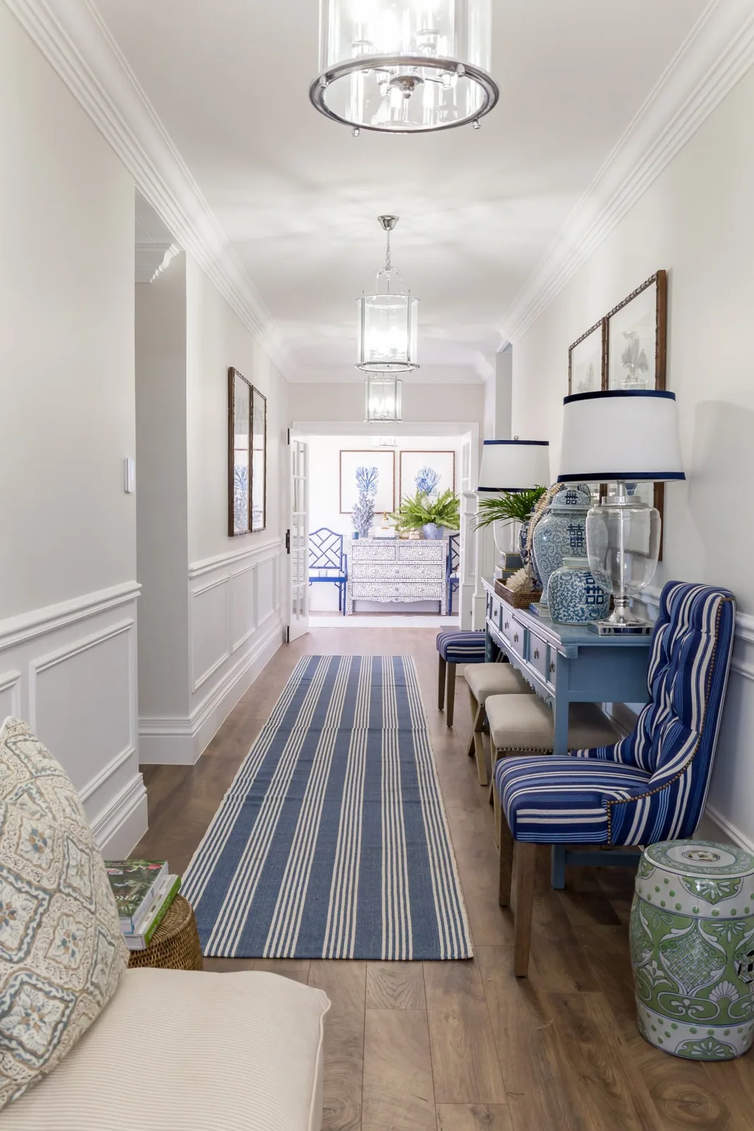 Indah Island Hamptons Farmhouse