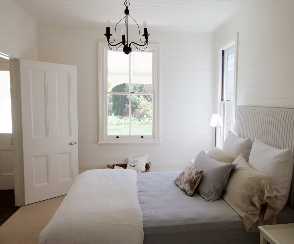 10 Stunning Architrave Designs To Inspire Your Next Design Project