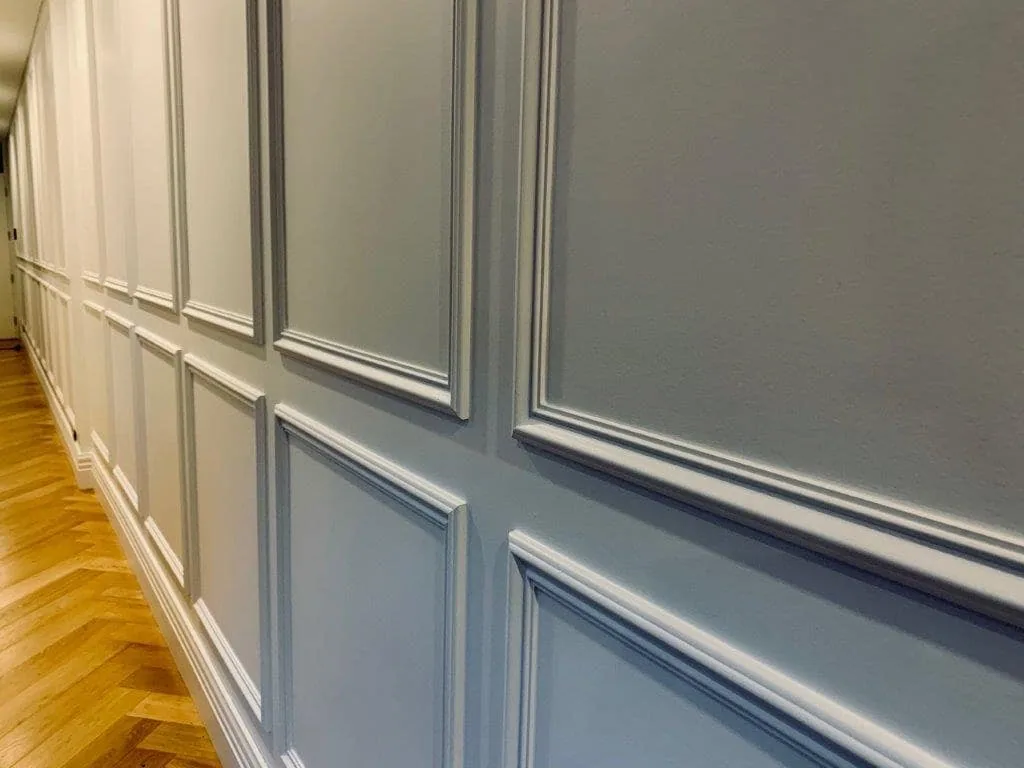 Uplifting Hallway Detailing