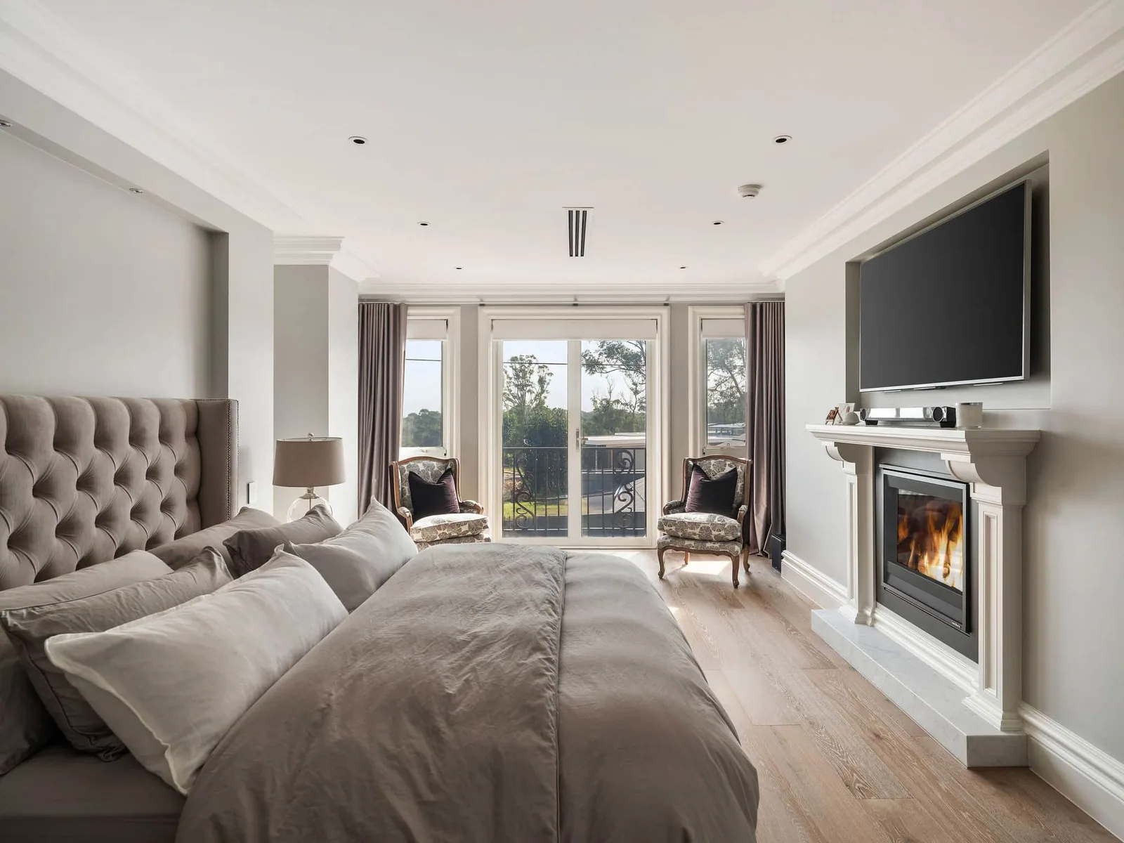 'The One' Le Mansion Residence