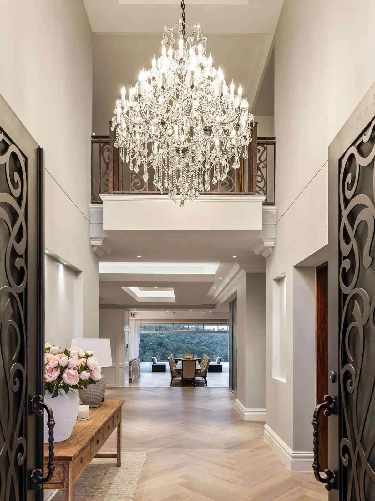 'The One' Le Mansion Residence