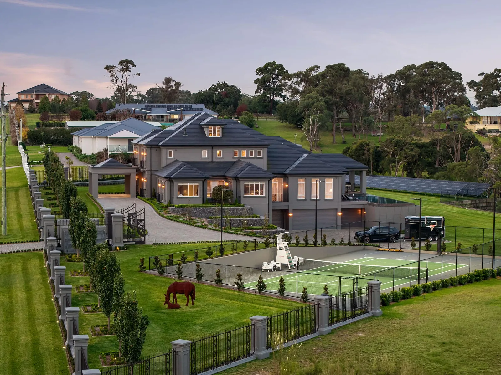 'The One' Le Mansion Residence