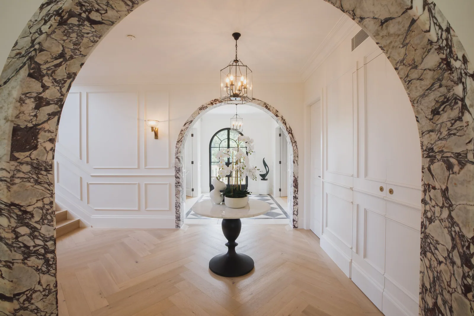 A blend of classic old-world style & mid-century modern