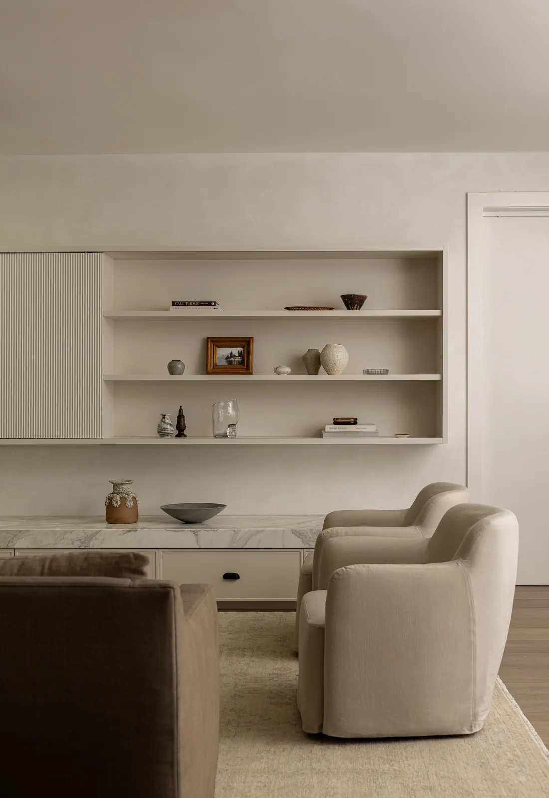 Minimalist Interior Design: Your Complete Guide to Modern, Clutter-Free Homes