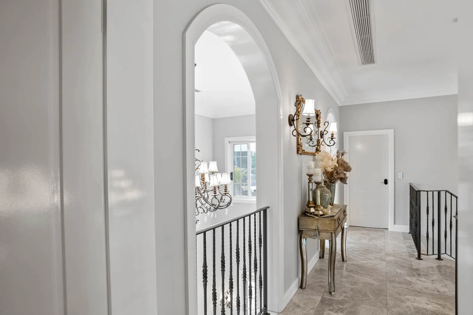 How to Install a Curved Architrave