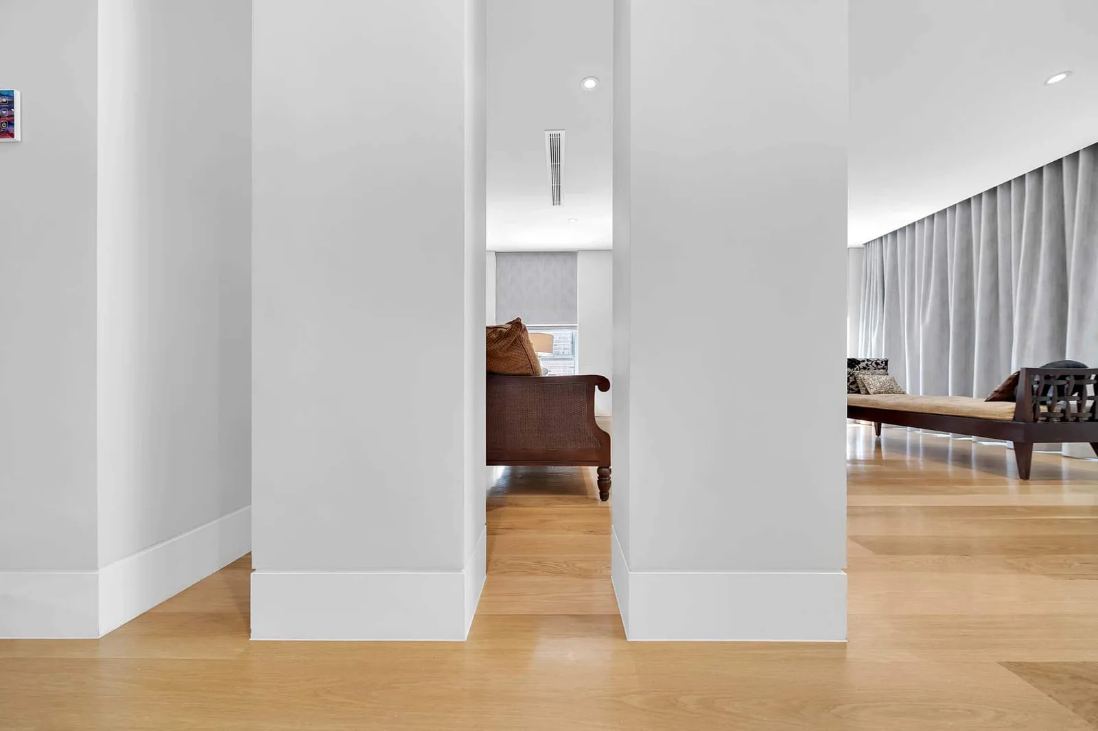 Styling Modern Skirting for Contemporary Architectural Detail