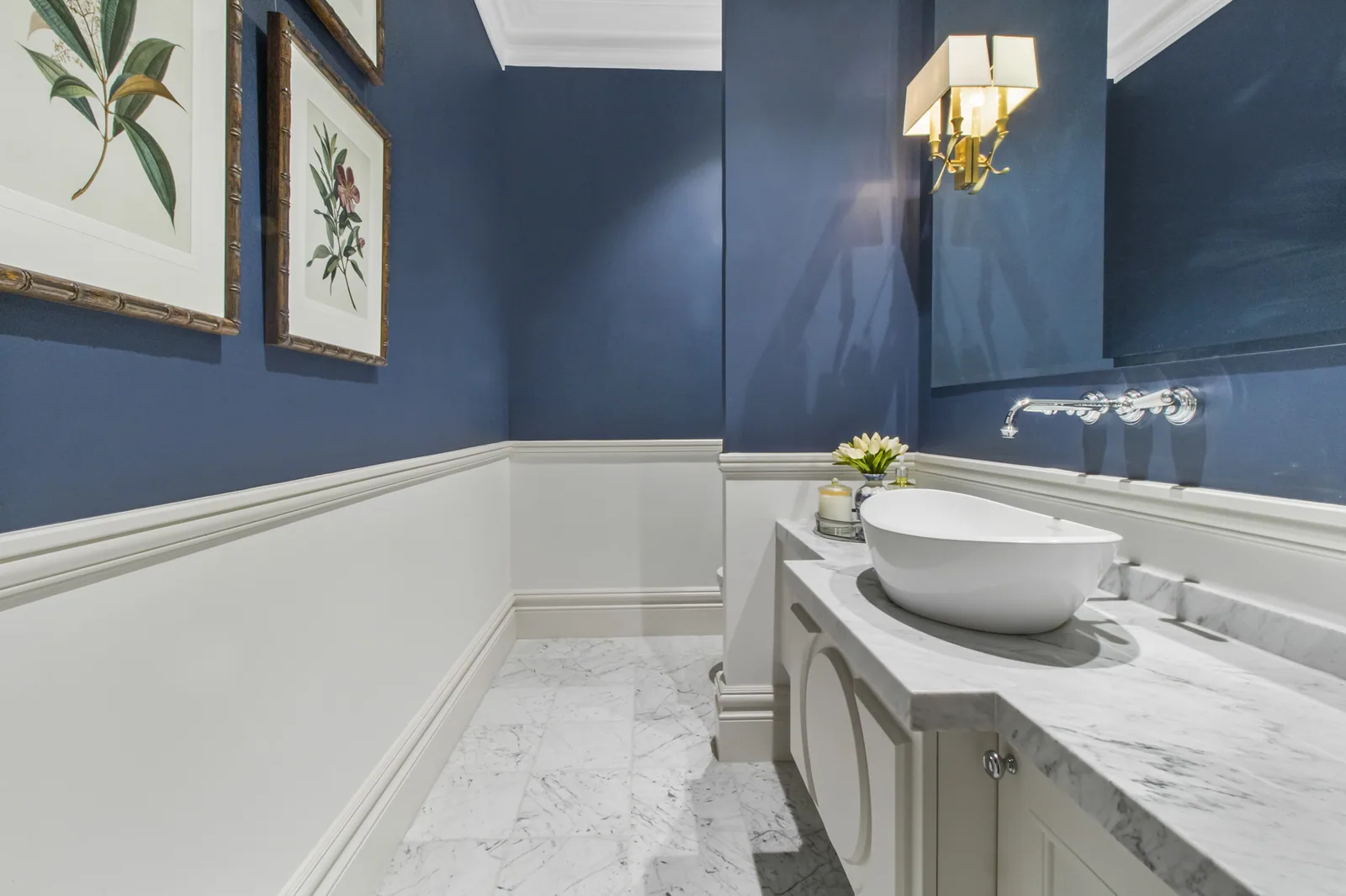 Chateau elegance - bathroom