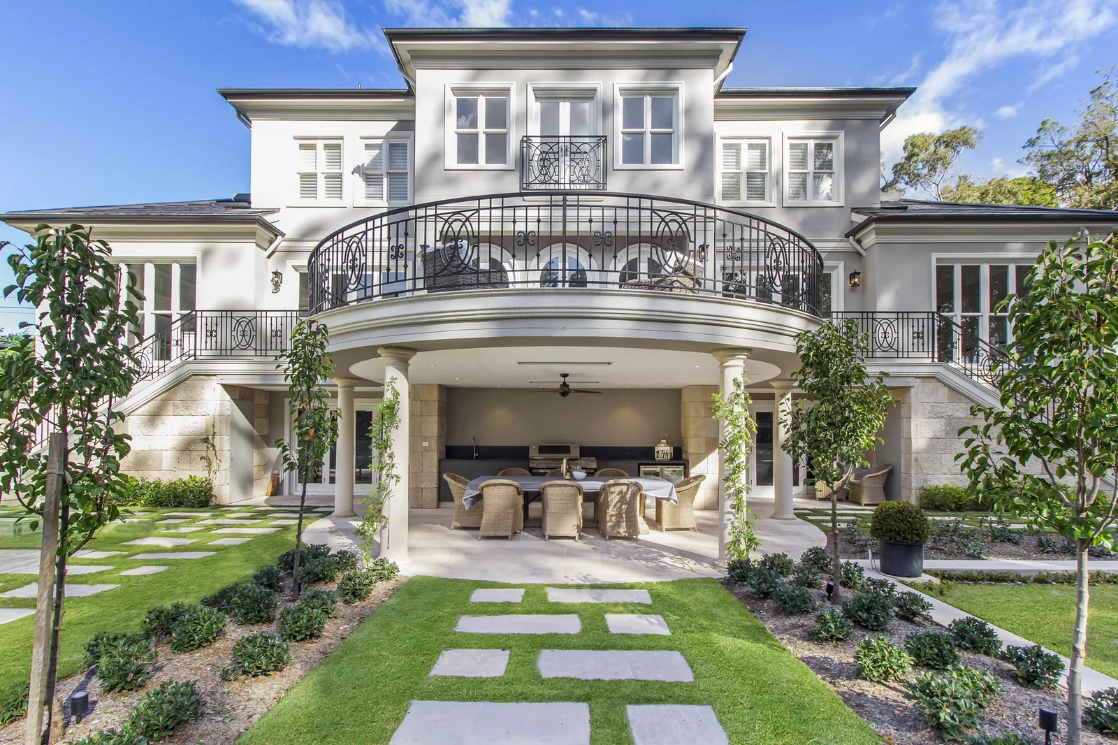 Chateau Elegance