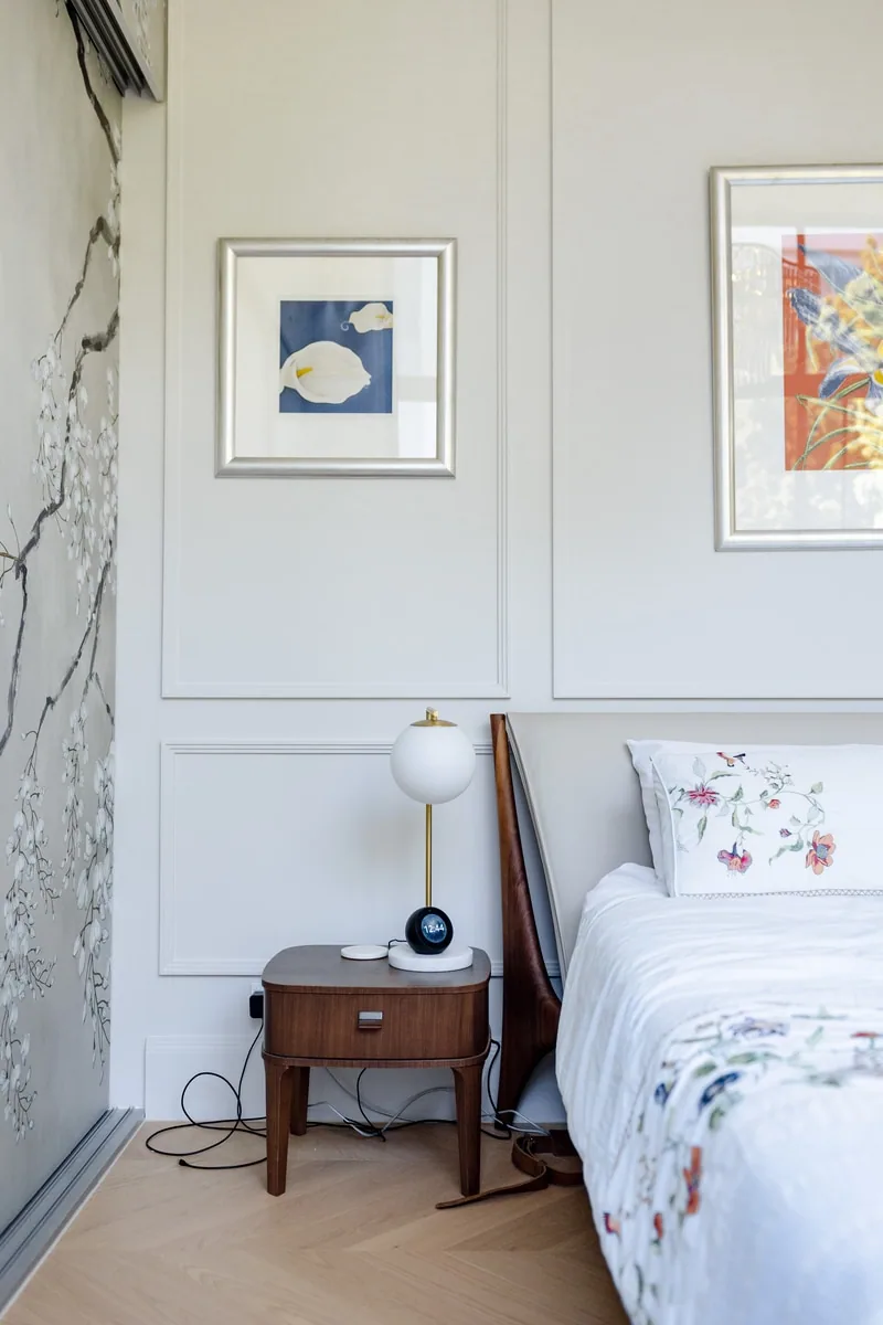 A Luxurious Pied-à-Terre Reimagined